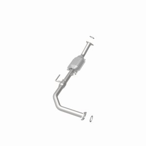 Toyota Tundra Catalytic Converter - Magnaflow - California Grade CARB Compliant Direct-Fit - `00-`02