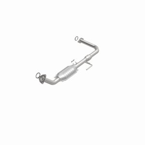 Toyota Tundra Catalytic Converter - Magnaflow - California Grade CARB Compliant Direct-Fit - `00-`02