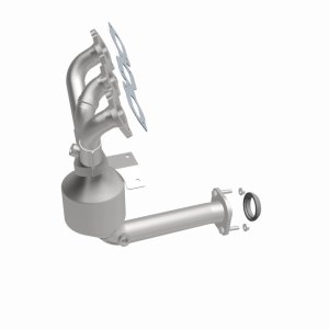 Ford Fusion Catalytic Converter - Magnaflow - California Grade CARB Compliant Direct-Fit - 2006