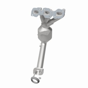 Ford Fusion Catalytic Converter - Magnaflow - California Grade CARB Compliant Direct-Fit - 2006