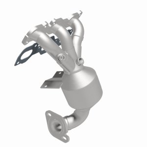 Ford Fusion Catalytic Converter - Magnaflow - California Grade CARB Compliant - 2006