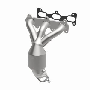 Hyundai Sonata Catalytic Converter - Magnaflow - California Grade CARB Compliant, Direct-Fit - `99-`05