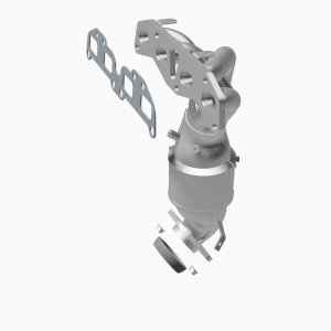 Nissan Sentra Catalytic Converter - Magnaflow - California Grade CARB Compliant Direct-Fit - `02-`06