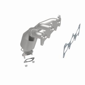 Hyundai Sonata Catalytic Converter - Magnaflow - California Grade CARB Compliant Direct-Fit - `99-`05