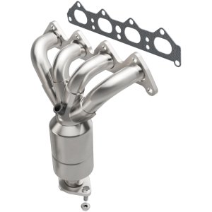 Kia Sportage Catalytic Converter - Magnaflow - CARB Compliant, Direct-Fit - `05-`06