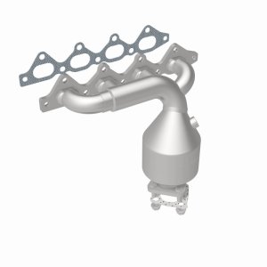 Kia Spectra Catalytic Converter - Magnaflow - California Grade CARB Compliant Direct-Fit - `01-`04