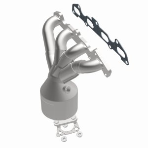 Kia Rio Catalytic Converter - Magnaflow - Direct Fit, California Grade, CARB Compliant - `01-`02
