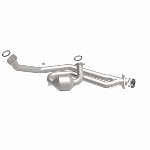 Toyota Avalon Catalytic Converter - Magnaflow - California Grade CARB Compliant Direct-Fit - `00-`04