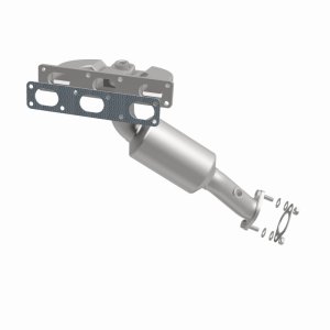 BMW 3 Series Performance Exhaust - Rear - Magnaflow - Catalytic Converter with Integrated Exhaust Manifold, California Grade CARB Compliant - `01-`05