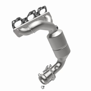 Ford Escape Catalytic Converter - Magnaflow - Direct Fit, California Grade CARB Compliant - `01-`05