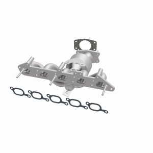 Volvo S60 Catalytic Converter - Magnaflow - California Grade CARB Compliant Direct-Fit - `01-`03