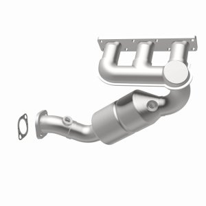 BMW 528 Catalytic Converter - Rear - Magnaflow - California Grade CARB Compliant Direct-Fit - `99-`00