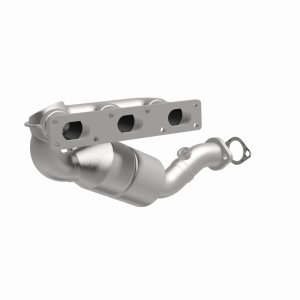 BMW 528 Catalytic Converter - Rear - Magnaflow - California Grade CARB Compliant Direct-Fit - `99-`00