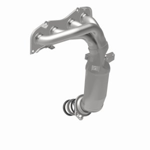 Toyota RAV4 Catalytic Converter - Magnaflow - California Grade CARB Compliant Direct-Fit - `04-`05