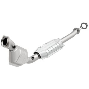 Lincoln Town Car Catalytic Converter - Passenger Side - Magnaflow - California Grade CARB Compliant - `03-`06