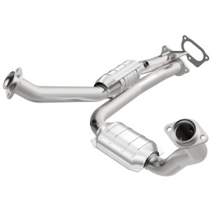 Ford Ranger Catalytic Converter - Magnaflow - Direct Fit, California Grade CARB Compliant - `04-`06