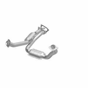 Mazda B3000 Catalytic Converter - Magnaflow - Direct Fit, California Grade CARB Compliant - `04-`06