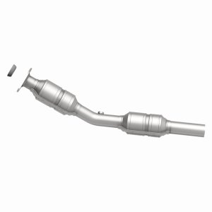 Toyota Matrix Catalytic Converter - Magnaflow - California Direct-Fit - `03-`04