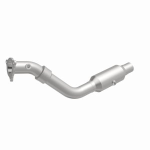 Chrysler Pacifica Catalytic Converter - Underbody - Magnaflow - California Grade CARB Compliant Direct-Fit - `04-`06