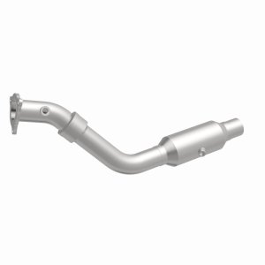 Chrysler Pacifica Catalytic Converter - Underbody - Magnaflow - California Grade CARB Compliant Direct-Fit - `04-`06