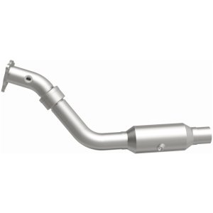 Chrysler Pacifica Catalytic Converter - Underbody - Magnaflow - California Grade CARB Compliant Direct-Fit - `04-`06