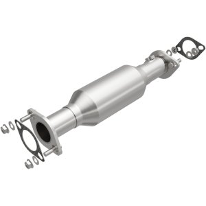 Mitsubishi Outlander Catalytic Converter - Magnaflow - California Grade CARB Compliant - `05-`06