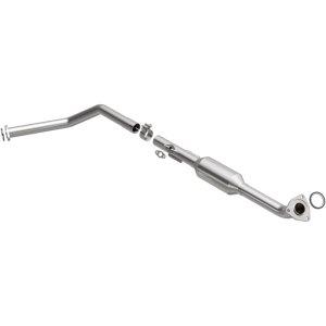 Toyota Sequoia Catalytic Converter - Underbody - Magnaflow - California Grade CARB Compliant, Direct-Fit - `01-`04 Toyota Sequoia Catalytic Converter - Underbody - Magnaflow - California Grade CARB Compliant, Direct-Fit - `01-`04