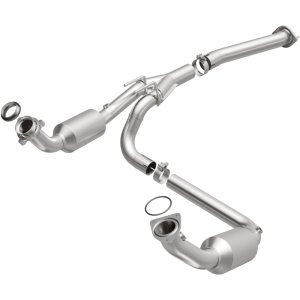 Chevrolet Express 1500 Catalytic Converter Direct Fit - Magnaflow - California Grade CARB Compliant - `03-`05 Chevrolet Express 1500 Catalytic Converter Direct Fit - Magnaflow - California Grade CARB Compliant - `03-`05