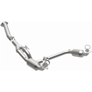 GMC Savana 1500 Catalytic Converter Direct Fit - Magnaflow - California Grade CARB Compliant - `03-`05