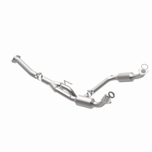 GMC Savana 1500 Catalytic Converter Direct Fit - Magnaflow - California Grade CARB Compliant - `03-`05