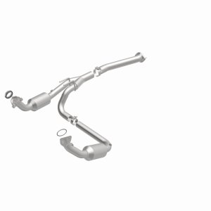 GMC Savana 1500 Catalytic Converter Direct Fit - Magnaflow - California Grade CARB Compliant - `03-`05