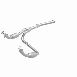 GMC Savana 1500 Catalytic Converter Direct Fit - Magnaflow - California Grade CARB Compliant - `03-`05