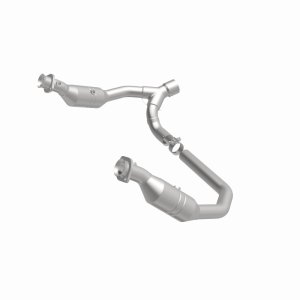 Dodge Ram 1500 Performance Exhaust - Magnaflow - California Grade CARB Compliant Direct-Fit Catalytic Converter - 2006