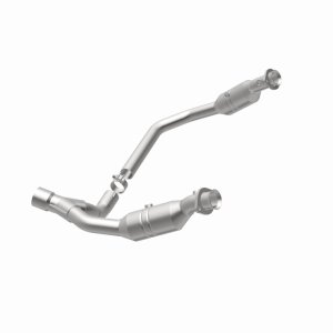 Dodge Ram 1500 Performance Exhaust - Magnaflow - California Grade CARB Compliant Direct-Fit Catalytic Converter - 2006