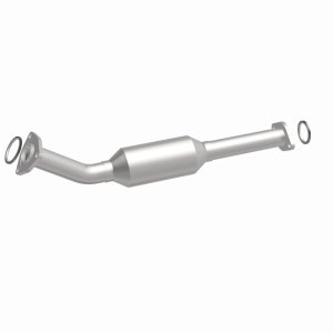 Toyota Tundra Catalytic Converter - Underbody - Magnaflow - California Direct-Fit - `03-`04