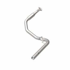 GMC Savana 3500 Catalytic Converter - Magnaflow - California Grade CARB Compliant Direct-Fit - `06-`10