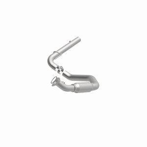 GMC Savana 3500 Catalytic Converter - Magnaflow - California Grade CARB Compliant Direct-Fit - `06-`10