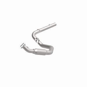 GMC Savana 3500 Catalytic Converter - Magnaflow - California Grade CARB Compliant Direct-Fit - `06-`10
