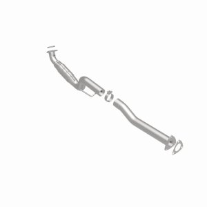 GMC Savana 3500 Catalytic Converter - Magnaflow - California Grade CARB Compliant - `06-`10