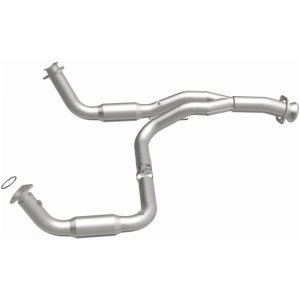 Chevrolet Silverado 2500 HD Catalytic Converter - Magnaflow - California Grade CARB Compliant - `07-`10