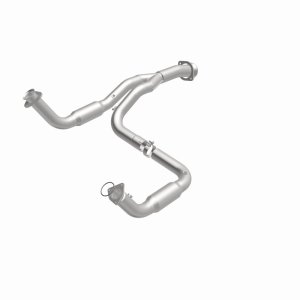 Chevrolet Silverado 2500 HD Catalytic Converter - Magnaflow - California Grade CARB Compliant - `07-`10