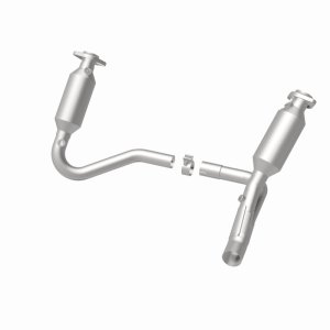 Dodge Durango Catalytic Converter - Magnaflow - California Grade CARB Compliant Direct-Fit - `05-`06 Dodge Durango Catalytic Converter - Magnaflow - California Grade CARB Compliant Direct-Fit - `05-`06