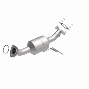 Cadillac CTS Catalytic Converter - Magnaflow - California Grade CARB Compliant, Direct Fit - 2004