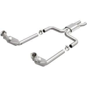 Ford Thunderbird Catalytic Converter - Magnaflow - Direct Fit - 2005