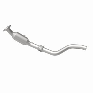 Dodge Magnum Catalytic Converter - Magnaflow - California Grade CARB Compliant, Direct-Fit - 2005