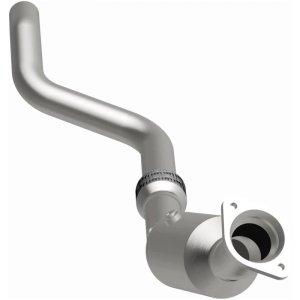 Dodge Magnum Catalytic Converter - Magnaflow - California Grade CARB Compliant, Direct-Fit - 2005