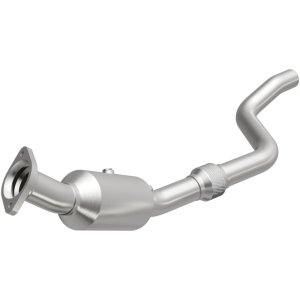 Dodge Magnum Catalytic Converter - Magnaflow - California Grade CARB Compliant, Direct-Fit - 2005