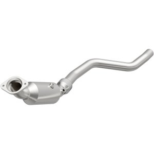 Dodge Magnum Catalytic Converter - Magnaflow - California Grade CARB Compliant Direct-Fit - 2005