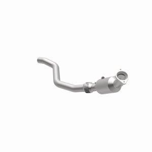 Dodge Magnum Catalytic Converter - Magnaflow - California Grade CARB Compliant Direct-Fit - 2005