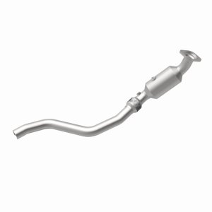 Dodge Magnum Catalytic Converter - Magnaflow - California Grade CARB Compliant Direct-Fit - 2005